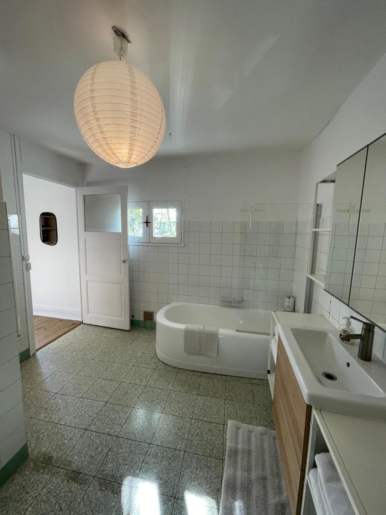 Maison A Avec Jardin Privatif Dans Domaine Des Crozes Vienne  Exterior foto